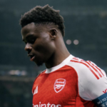 Bukayo Saka looking frustrated on the pitch at Molineux Stadium