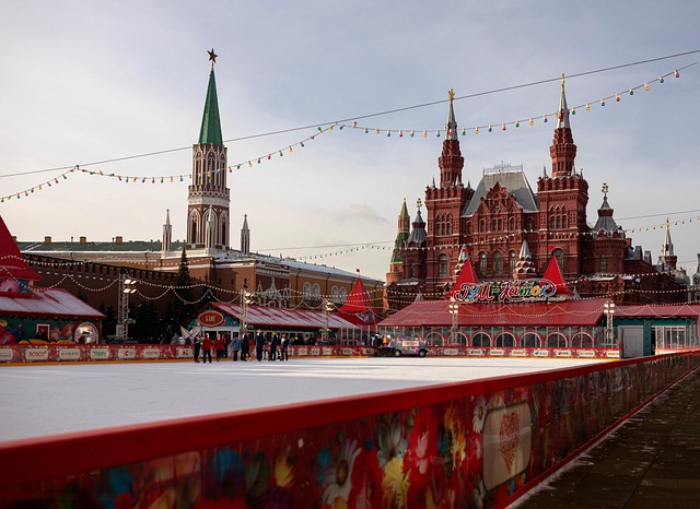 snowy red square moscow winter