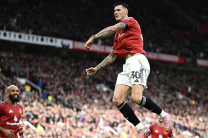 Benjamin Sesko celebrating his winning goal in front of the Stretford End at Old Trafford