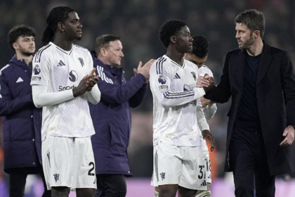 Michael Carrick fumes over penalty snub in Bournemouth draw!