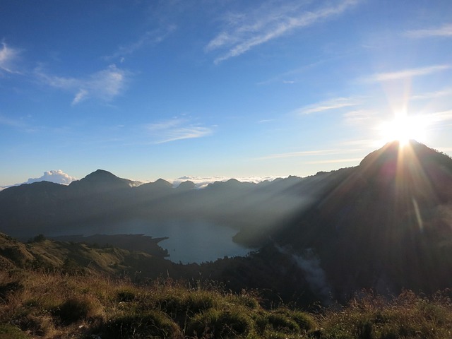 Rinjani Mountain Reopens: 2026 Trekking Bookings Now Available