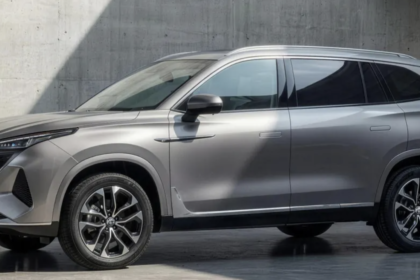 The MG S9 PHEV is a budget seven-seat SUV with 62-mile range